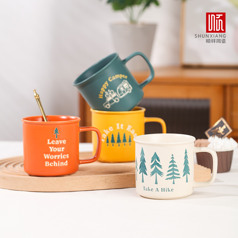 Outdoor Adventure Friends - Shunxiang caneca de cerâmica estilo acampamento,